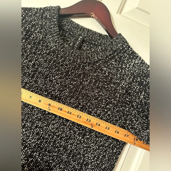 ATHLETA Wool Blend Sierra Crew Neck Sweater Black Marl SMALL Chunky Knit Speckle - Picture 8 of 11
